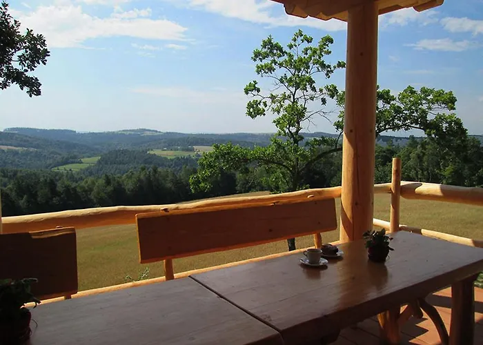 农家乐 游逸者小屋旅馆 *